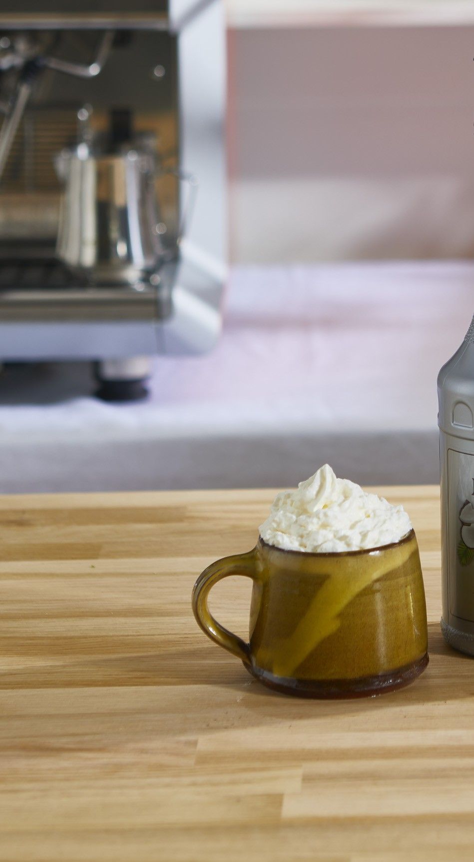CHOCOLATE QUENTE BRANCO FLORAL
