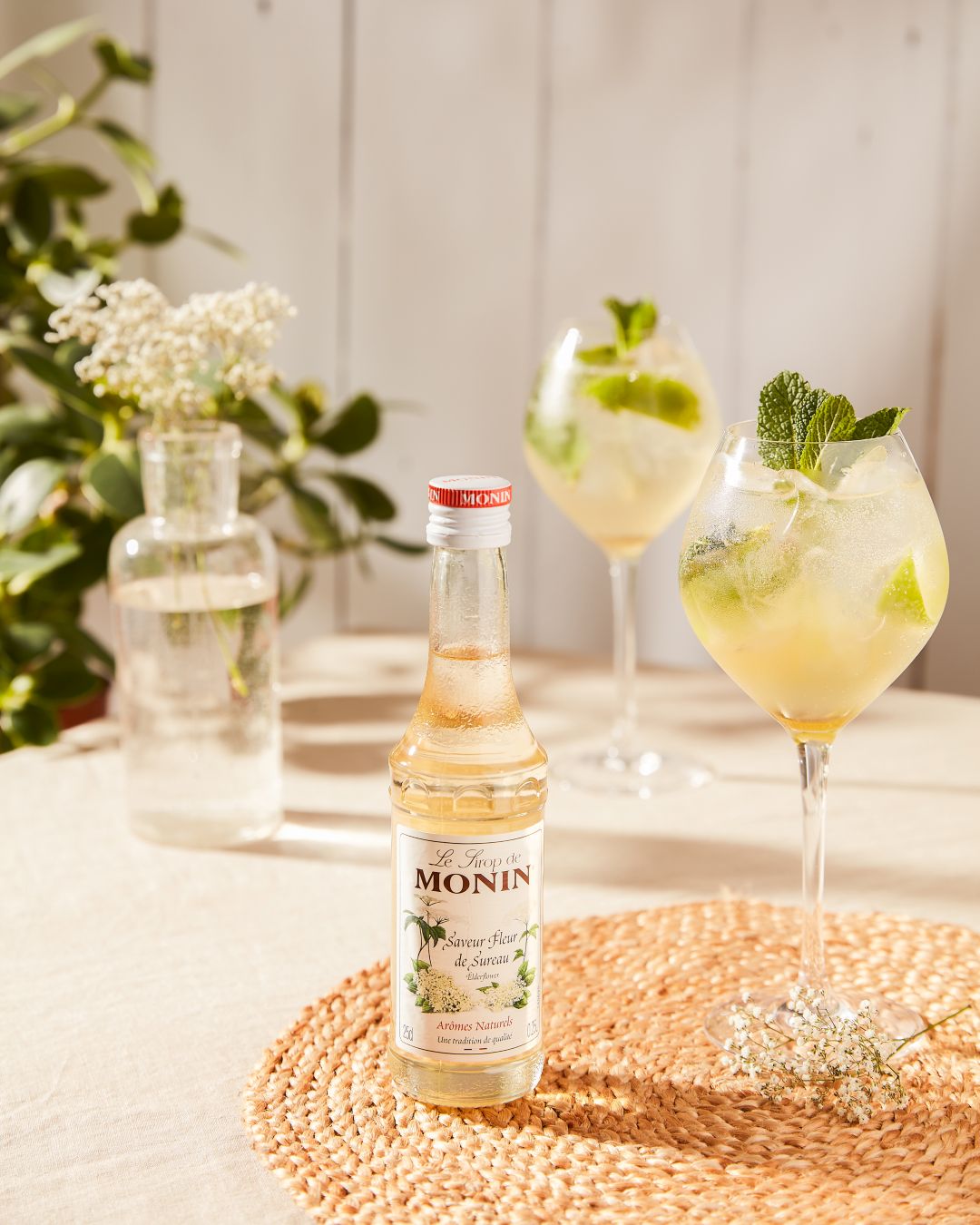 HUGO SPRITZ MOCKTAIL