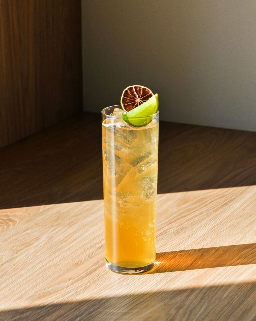 CHÁ GELADO DE MARACUJÁ COM LIMÃO