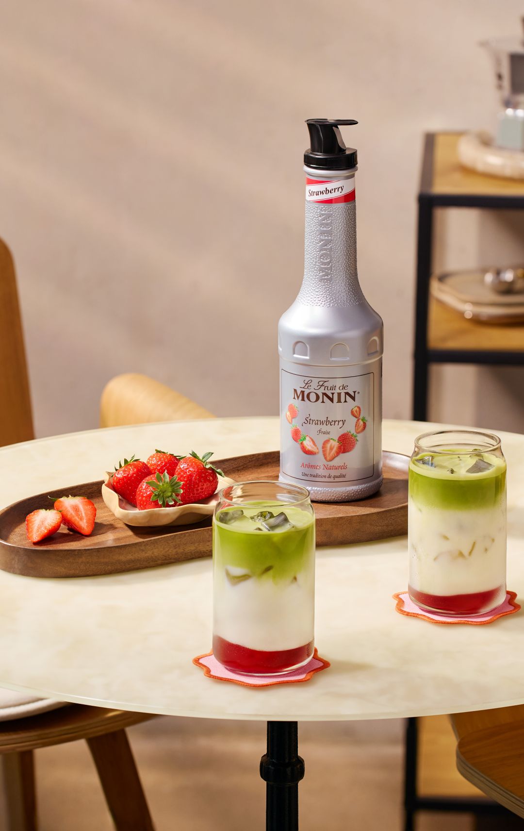 MATCHA LATTE MORANGO